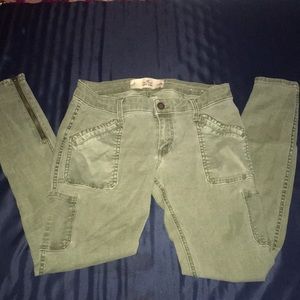 Skinny Jeans // hollister